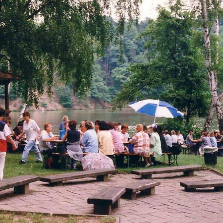 Hotel Restaurant Am Kriebsteinsee Ngoại thất bức ảnh